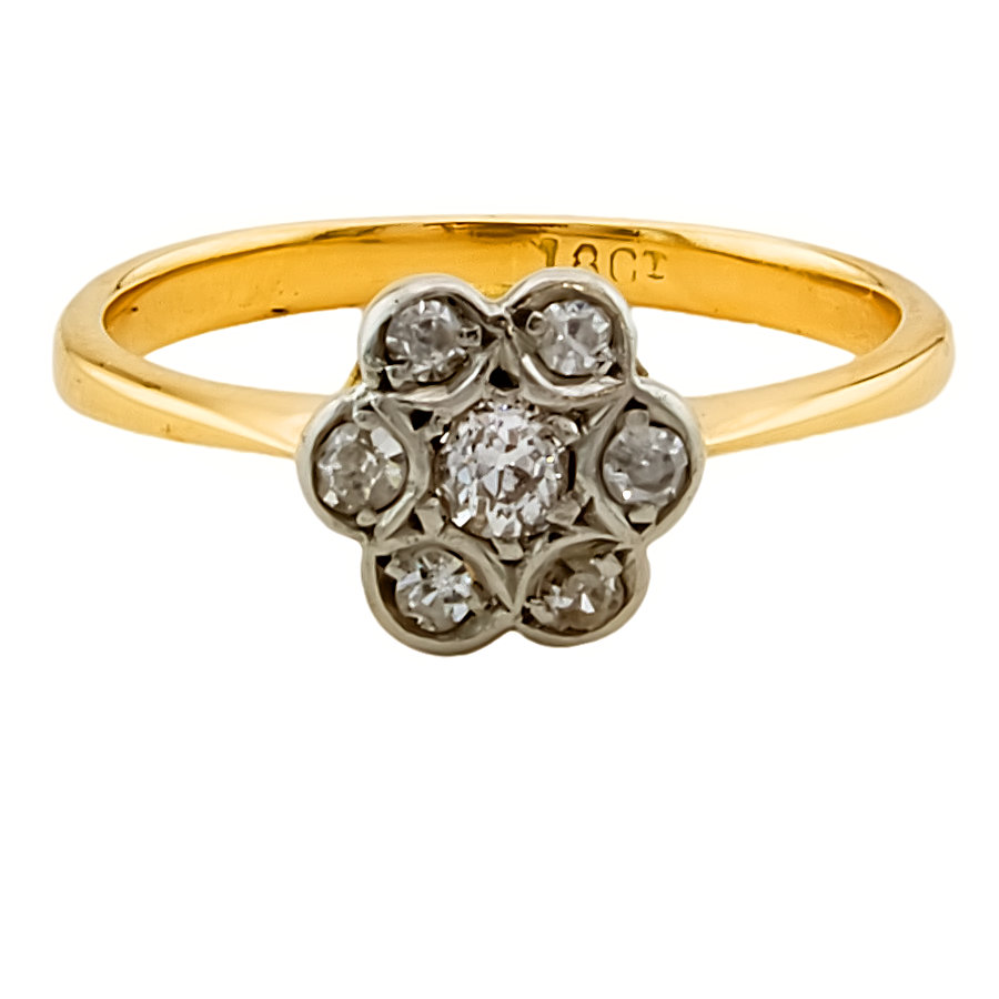 18ct Gold Diamond Cluster Ring Size K